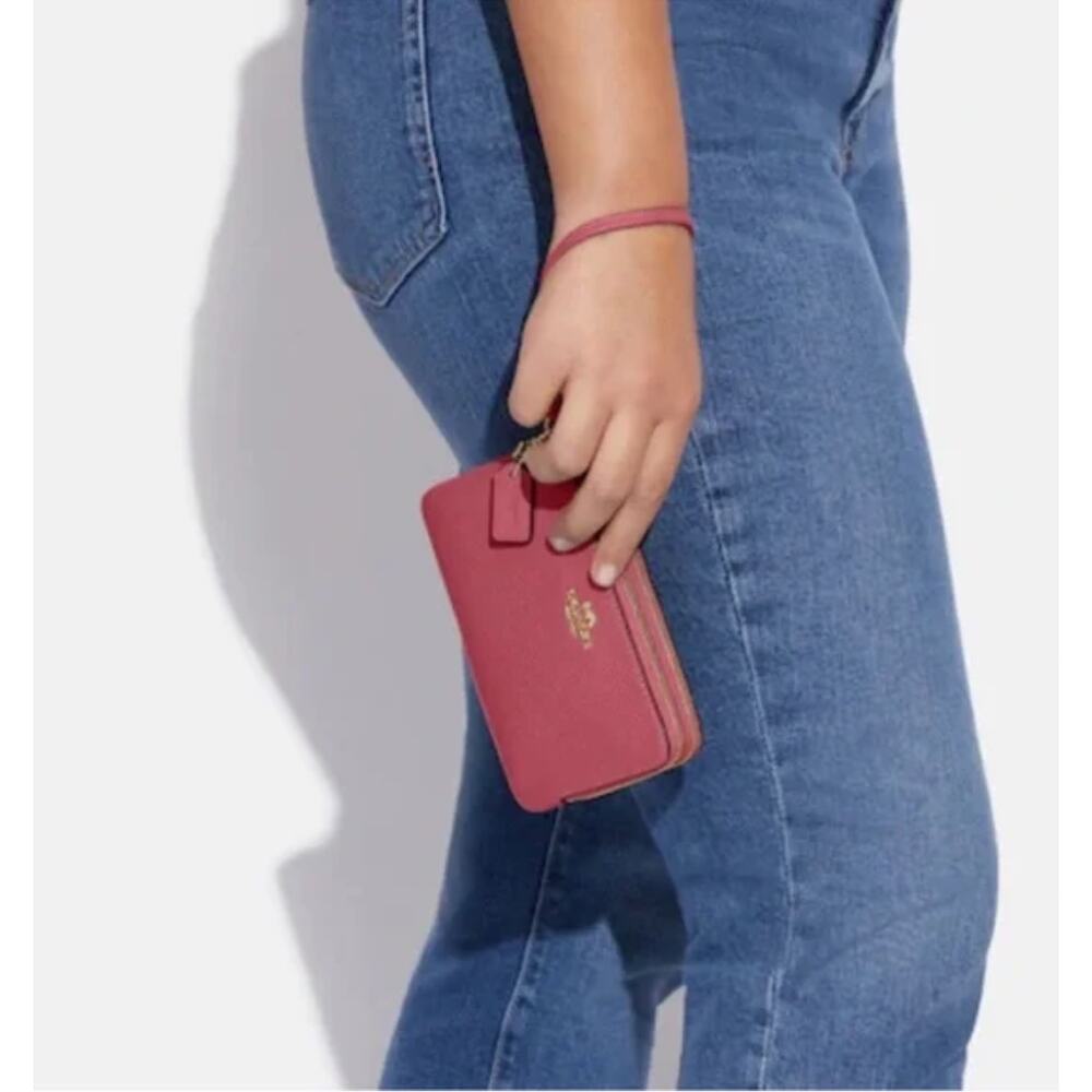 Coach Double Zip Pebbled Leather Wristlet Rouge Burgundy Wine Red Wallet NWOT - Picture 9 of 9